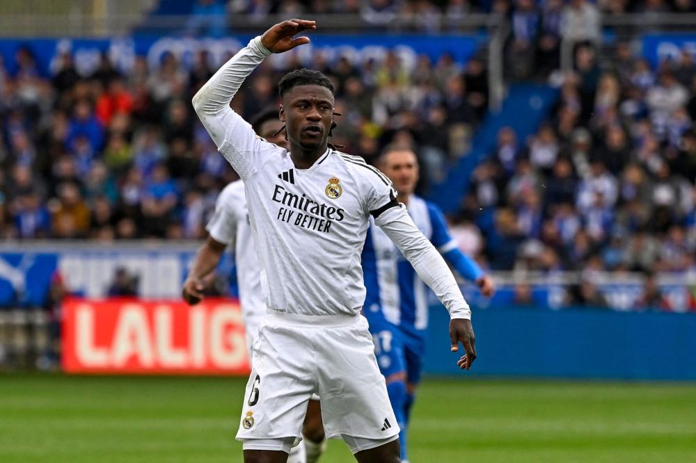 7頂帽子 男人麥穗豐的防守之道 曾凡博給北京隊帶來的啟示.